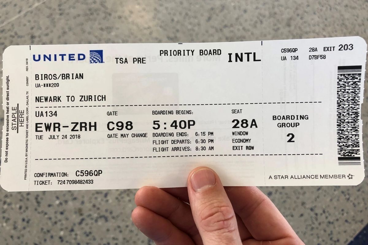 United · EWR → ZRH